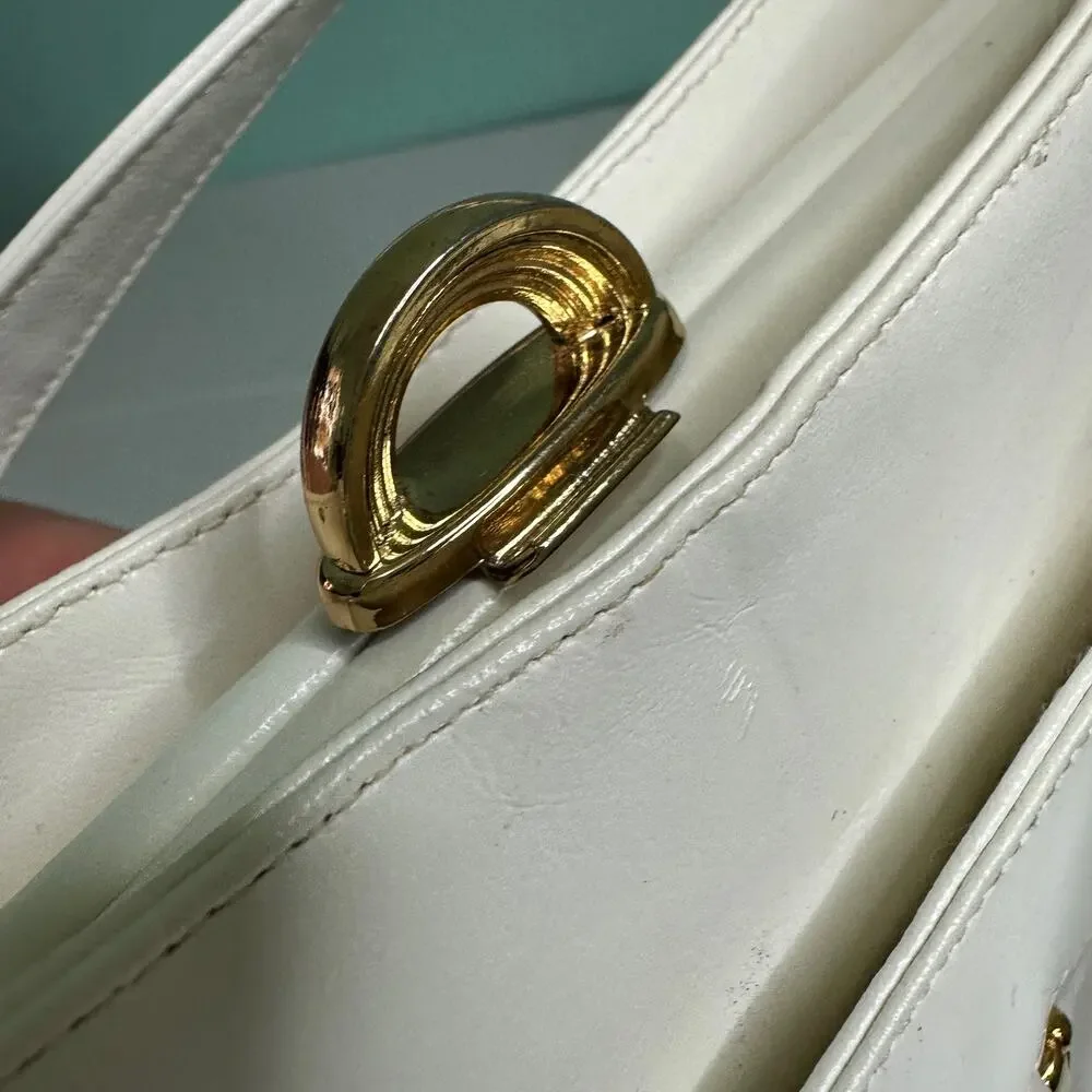 Vintage 1980 Purse with Fold Out Mirror White‎ Made in Italy